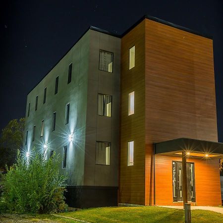 Clifton Hill Condos 4A Ніагара-Фоллс Екстер'єр фото
